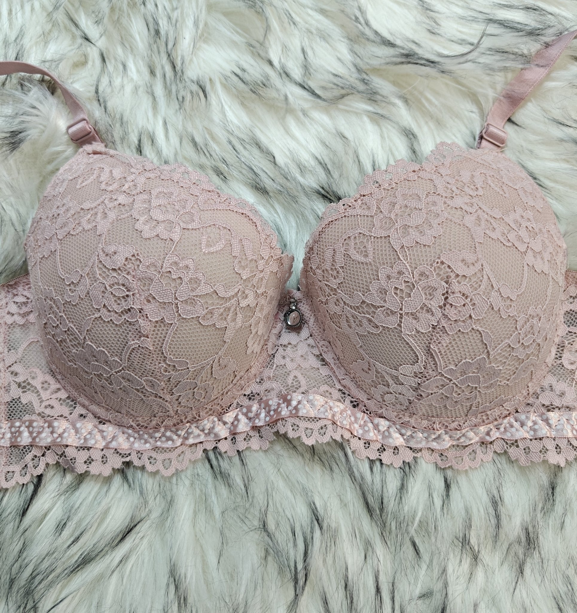 Femorah Luxe Lace Push - Up Bra – Soft Padded Bra 025 - Femorah